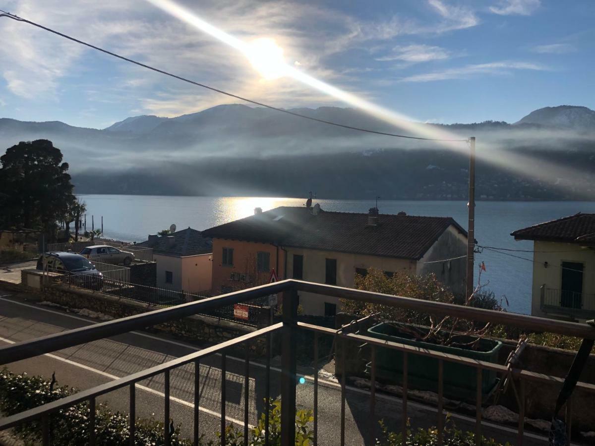 In Centro Ca' Leandro Vista Lago Lierna Bagian luar foto